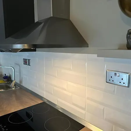 Mckenziegold 15, 2-bedroom Luxury By Myguest Cyprus Apartament *