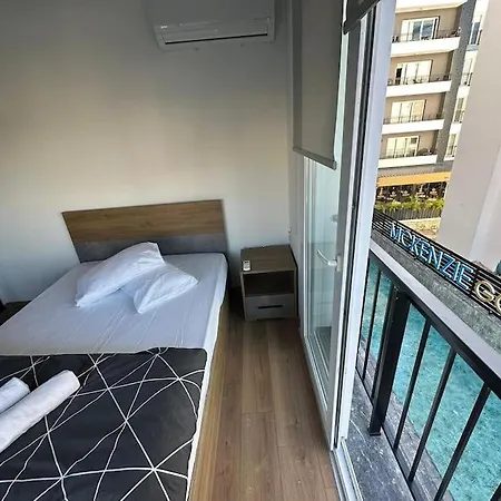Mckenziegold 15, 2-bedroom Luxury By Myguest Cyprus
